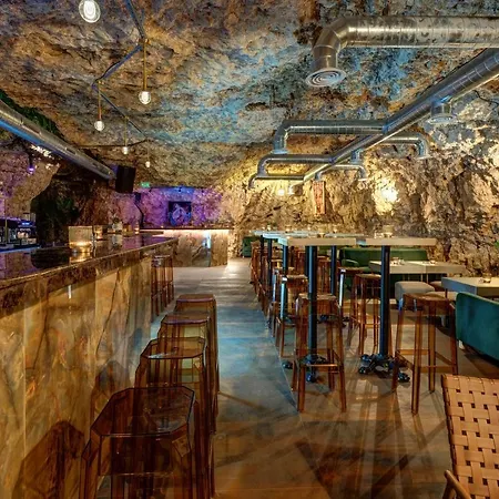 Szálloda Park Kaylaka 4*