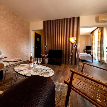Park Kaylaka Hotel